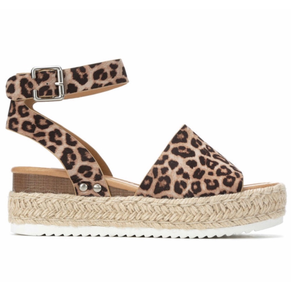 Soda Topic Platform Espadrille Wedge Cutout Heel Sandals Leopard Panther Cheetah - Picture 3 of 7